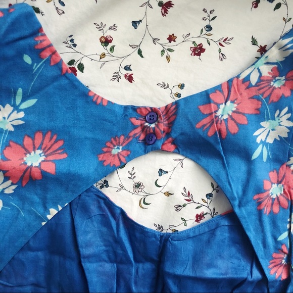 Blue Floral Open-Back Dress - Picture 7 of 7